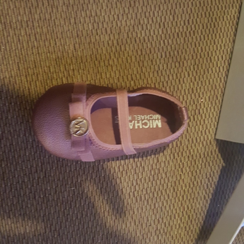 MK shoes